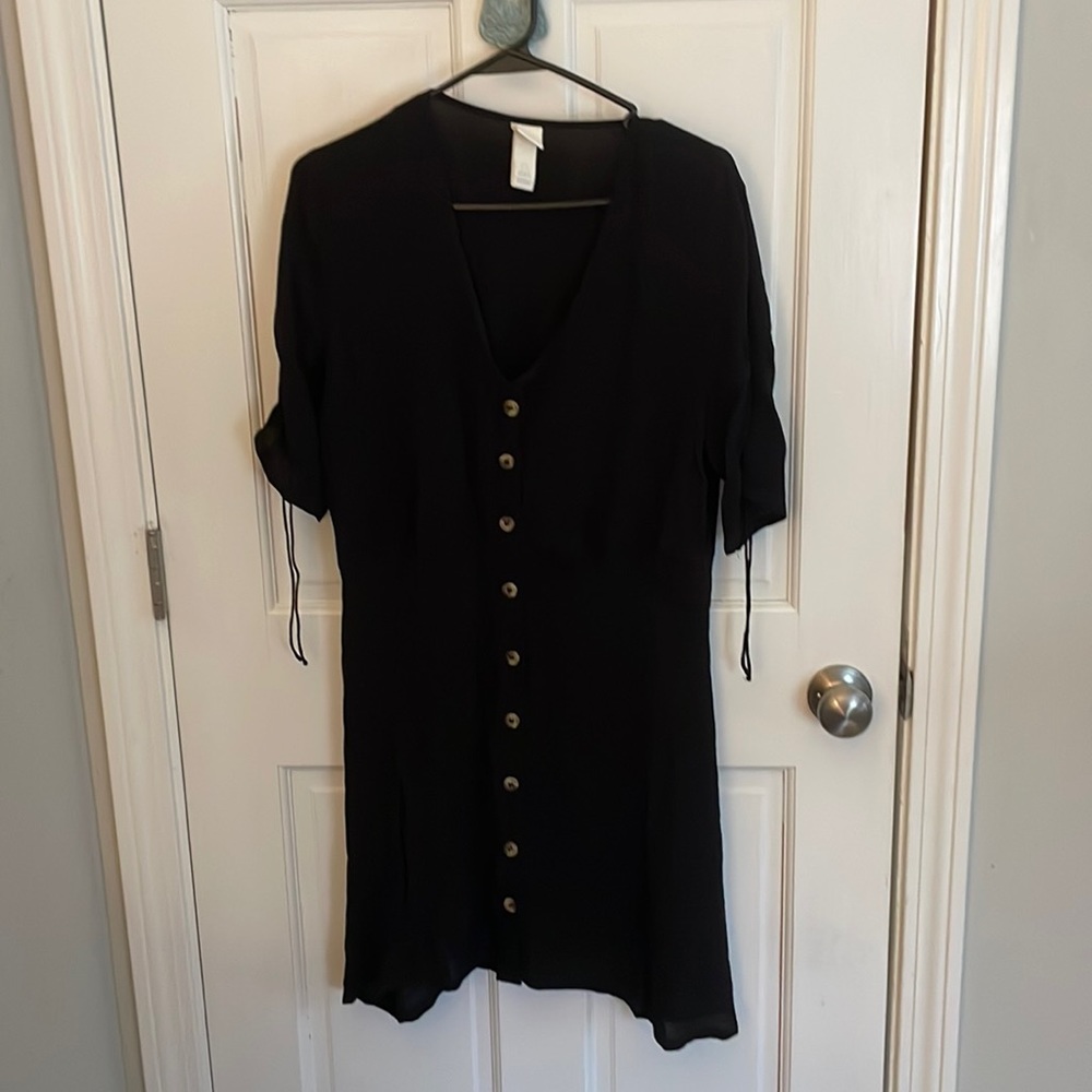 H&M Women’s Black Short Sleeve Dress (10)